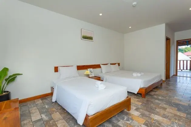 Superior Üç Kişilik Oda, 1 Yatak Odası, Resort Manzaralı, Bahçeli