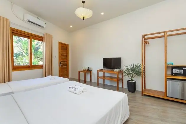 Superior Üç Kişilik Oda, 1 Yatak Odası, Resort Manzaralı, Bahçeli