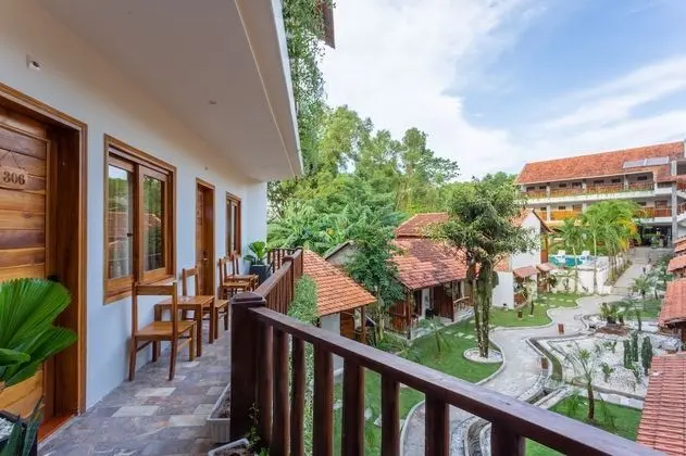 Superior Üç Kişilik Oda, 1 Yatak Odası, Resort Manzaralı, Bahçeli