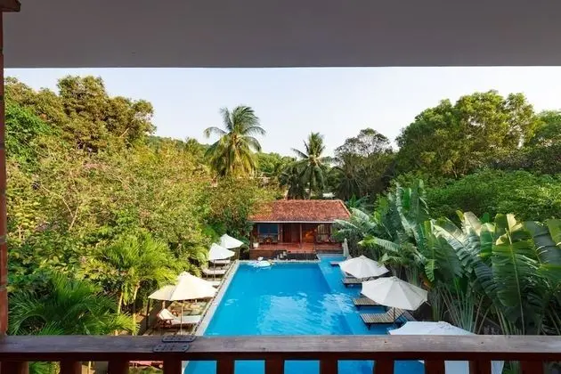 Superior Üç Kişilik Oda, 1 Yatak Odası, Resort Manzaralı, Bahçeli