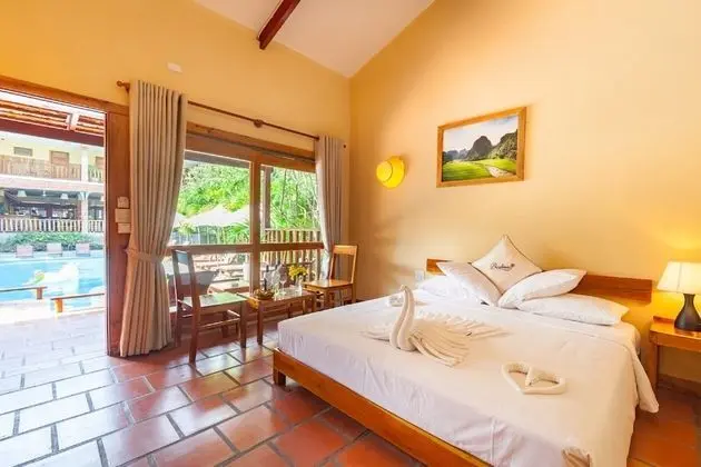 Superior Üç Kişilik Oda, 1 Yatak Odası, Resort Manzaralı, Bahçeli