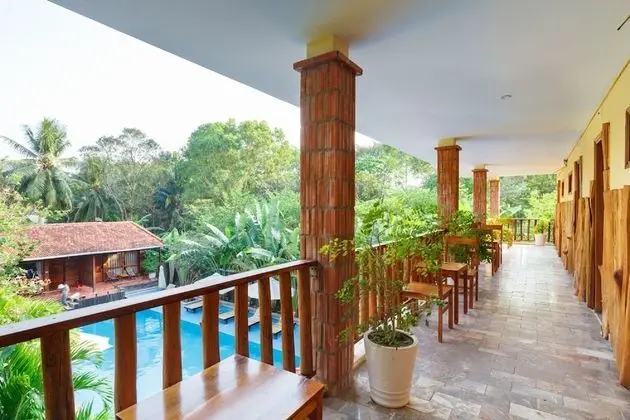 Superior Üç Kişilik Oda, 1 Yatak Odası, Resort Manzaralı, Bahçeli