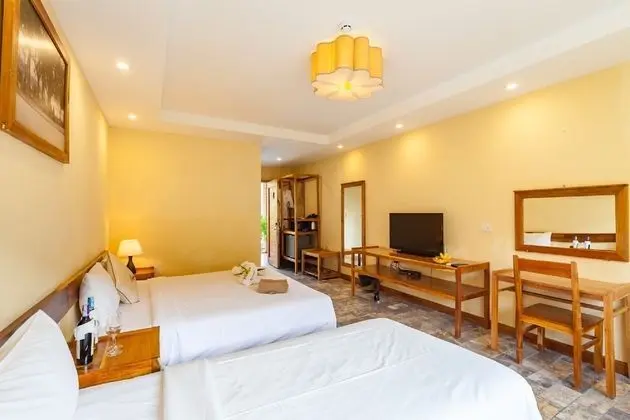 Superior Üç Kişilik Oda, 1 Yatak Odası, Resort Manzaralı, Bahçeli