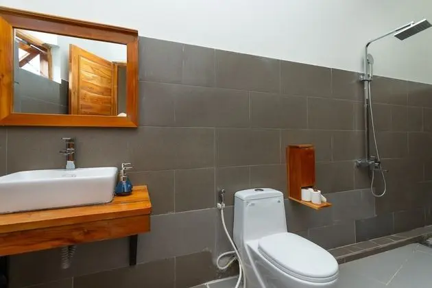 Superior Üç Kişilik Oda, 1 Yatak Odası, Resort Manzaralı, Bahçeli