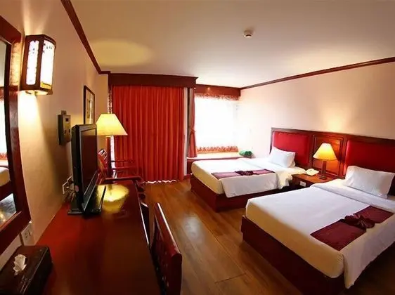 Grand Deluxe