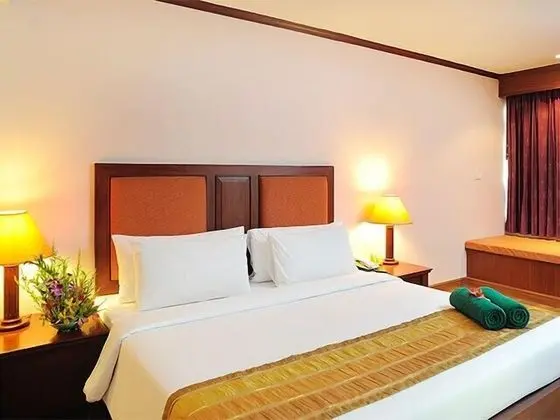 Grand Deluxe