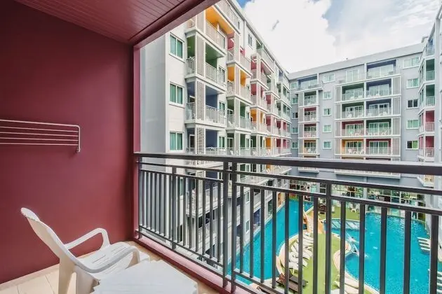 Deluxe Suite Twin - Pool View