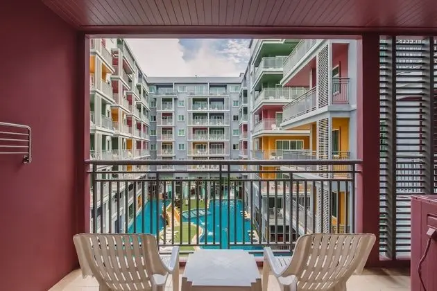 Deluxe Suite Twin - Pool View