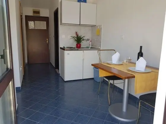 Basic Apart Daire, 1 Büyük (Queen) Boy Yatak, Deniz Manzaralı (Punta 2)
