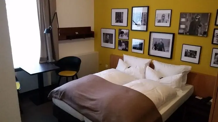 Tek Büyük Yataklı Oda, 1 Yatak Odası