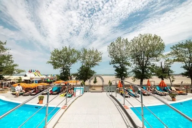 Stüdyo, Deniz Manzaralı