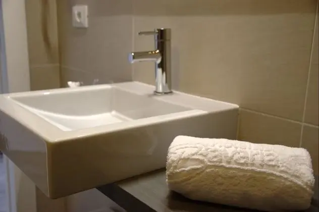 Deluxe Tek Büyük veya İki Ayrı Yataklı Oda