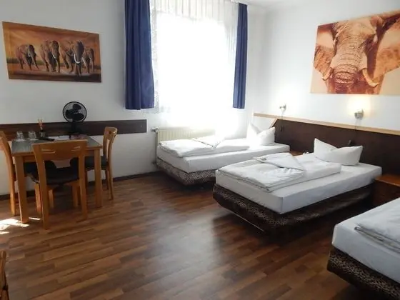 Dört Kişilik Oda