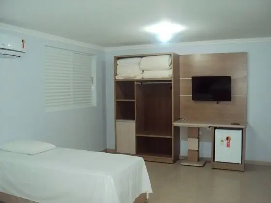 Quintuple Room