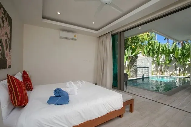 4 Bedrooms with Private Pool Villa