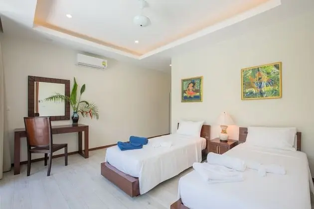 4 Bedrooms with Private Pool Villa