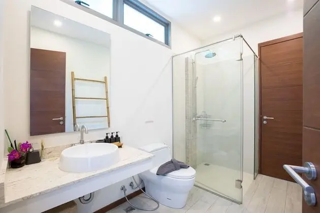 4 Bedrooms with Private Pool Villa