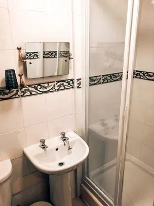 Family Stüdyo, Özel Banyo (Apartment 3)