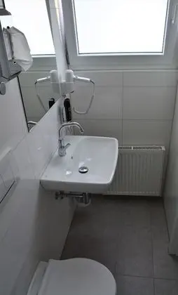 Superior Tek Büyük veya İki Ayrı Yataklı Oda