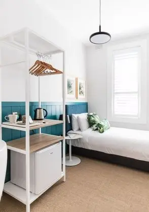 Single Room (Shared Bathroom)
