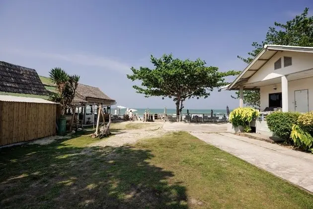 Beachfront Bungalow