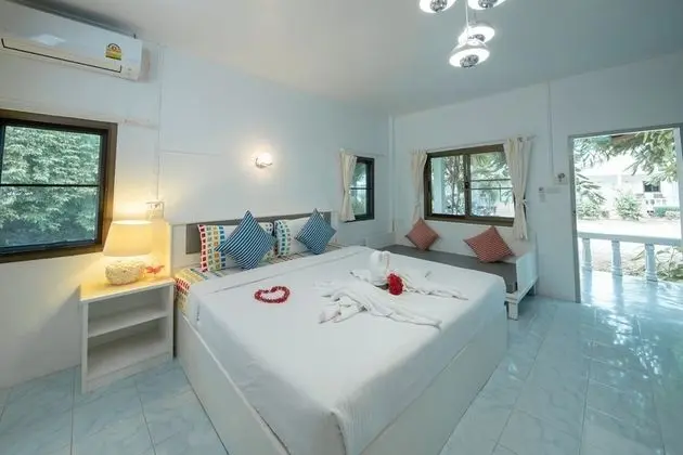 Deluxe Bungalow