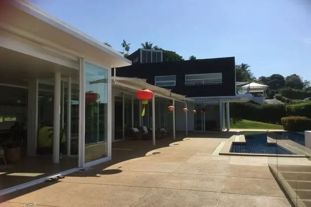 5-Bedroom Villa with Private Pool and Sea View