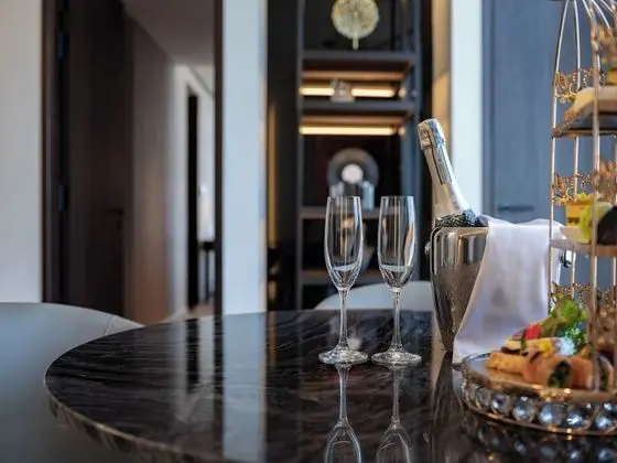 PREMIUM CLUB APARTMENT SUITES KING