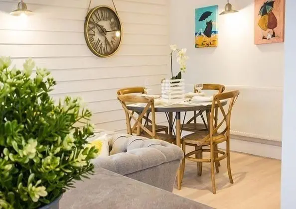 Premium Kır Evi, 2 Yatak Odası, Sıcak Su Havuzu