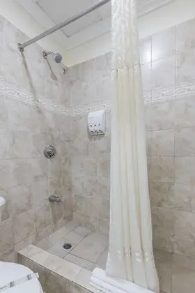 One Bedroom Croton Suite
