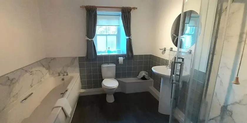 Superior Tek Büyük Yataklı Oda (Room 6 or 7)