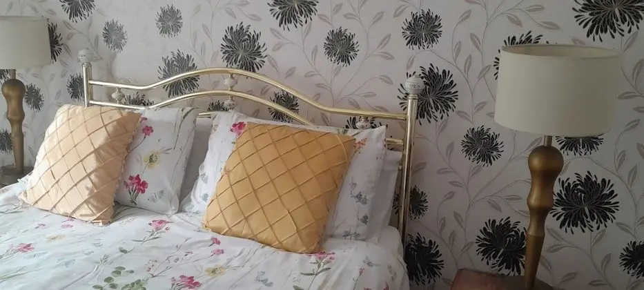 Tek Büyük Yataklı Oda (Room 1, 3 or 5)