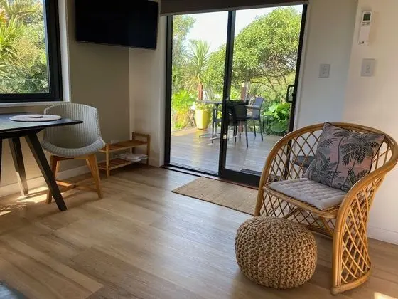 Deluxe Süit, 1 Yatak Odası, Sigara İçilmez, Kısmi Deniz Manzaralı