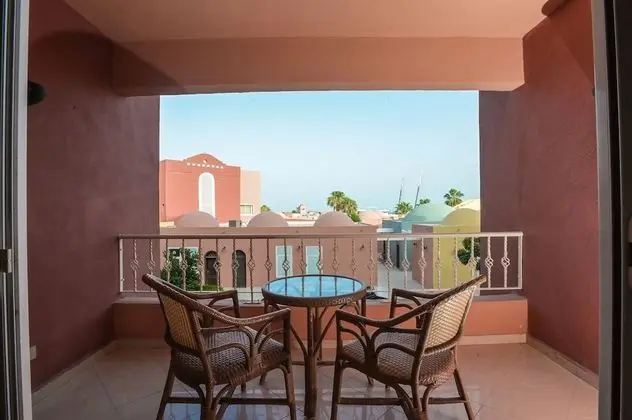 Family Süit, 2 Yatak Odası, Balkon, Kısmi Deniz Manzaralı