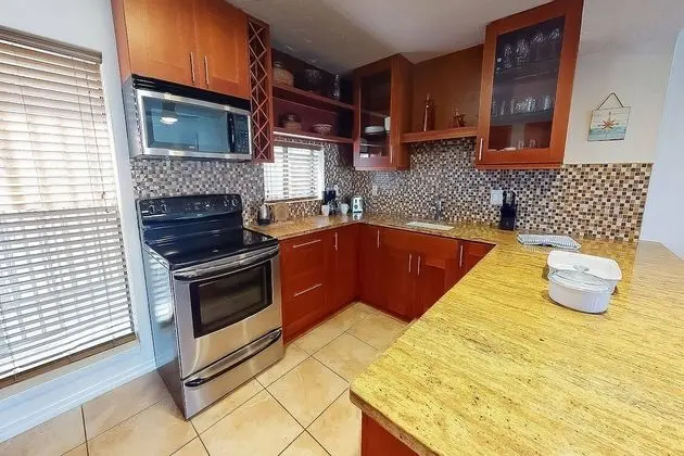 Daire (Bay Oaks, 3rd Floor)