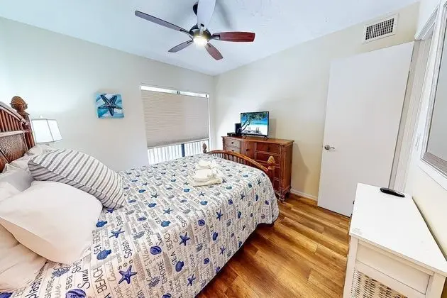 Daire (Bay Oaks, 3rd Floor)