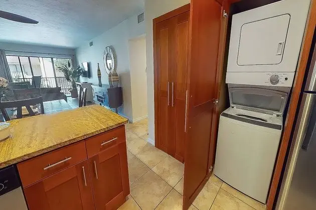 Daire (Bay Oaks, 3rd Floor)