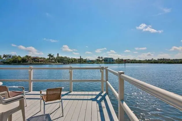 Daire (Bay Oaks, 3rd Floor)
