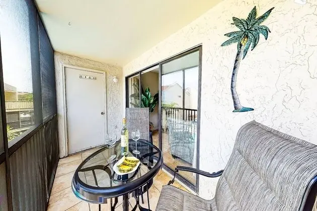 Daire (Bay Oaks, 3rd Floor)