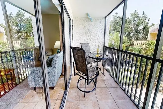 Daire (Bay Oaks, 3rd Floor)