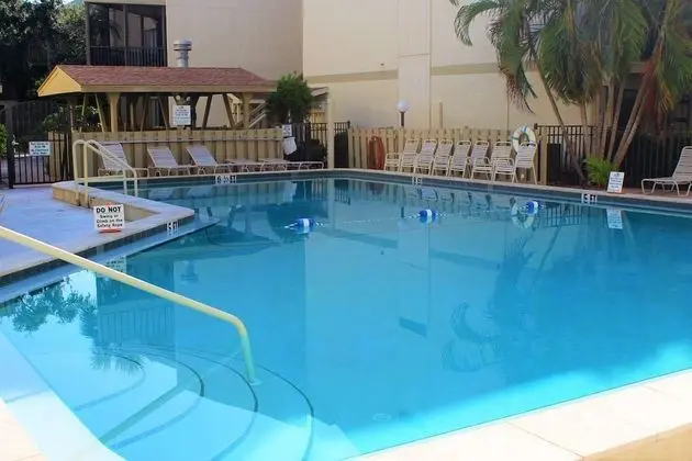 Daire (Bay Oaks, 3rd Floor)