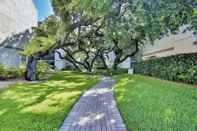 Daire (Bay Oaks On the Bay 3rd Floor)