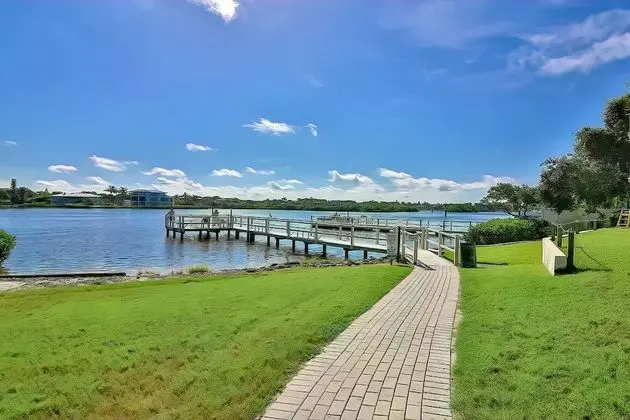 Daire (Bay Oaks On the Bay 3rd Floor)
