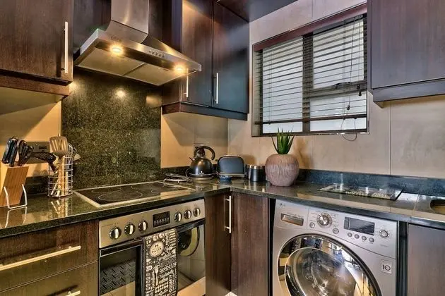 Basic Tek Büyük Yataklı Oda