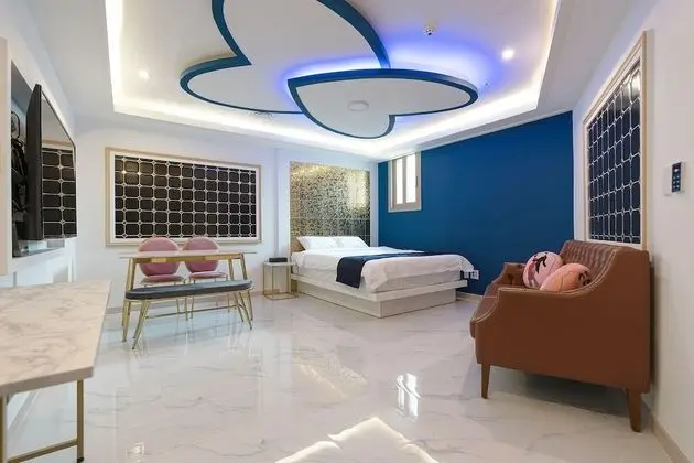 Pool Villa Reed