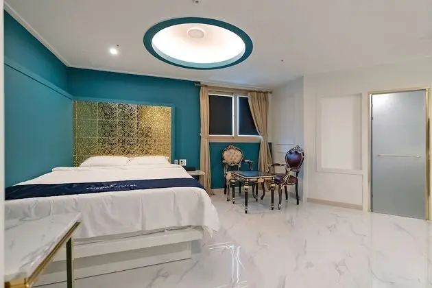 Standard Tek Büyük Yataklı Oda (Hotel)