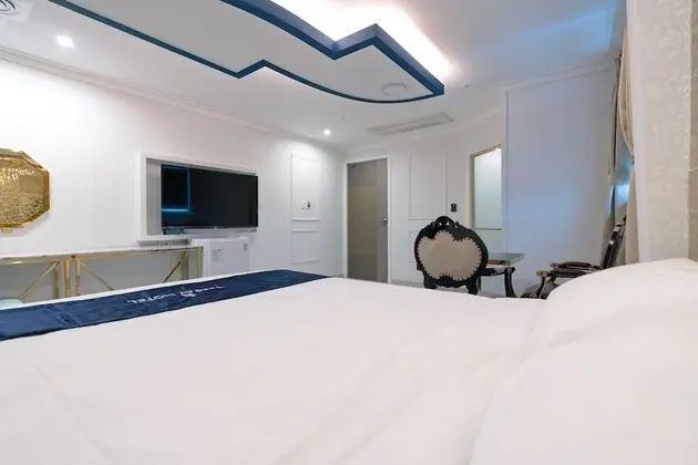 Standard Tek Büyük Yataklı Oda (Hotel)