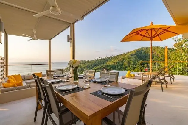 Bay Villa 3 Bedroom Flex