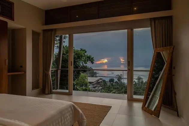 Bay Villa 3 Bedroom Flex