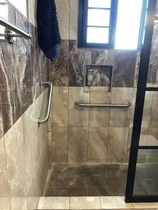 Deluxe Mermaid Suite - 1st floor